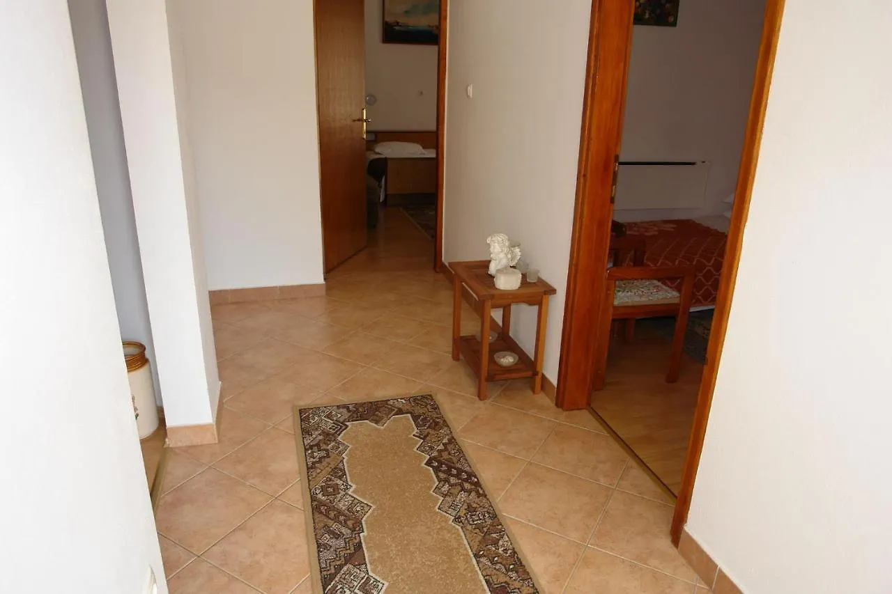 Apartments Nikolina Novi Vinodolski